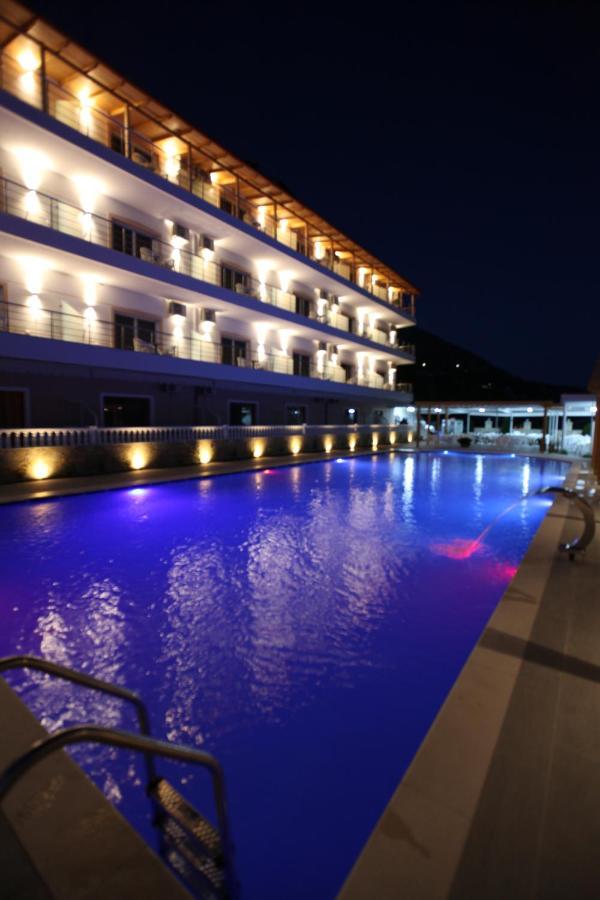 Hotel Riviera بورش المظهر الخارجي الصورة