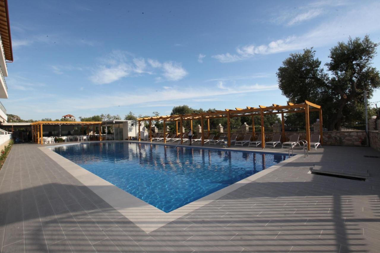 Hotel Riviera بورش المظهر الخارجي الصورة